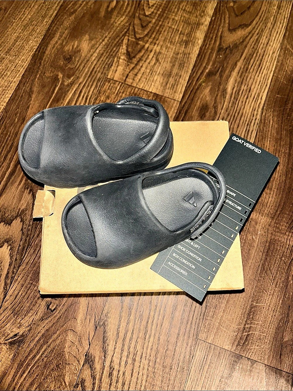 adidas Yeezy Slide Infant Black Baby 6K (23)